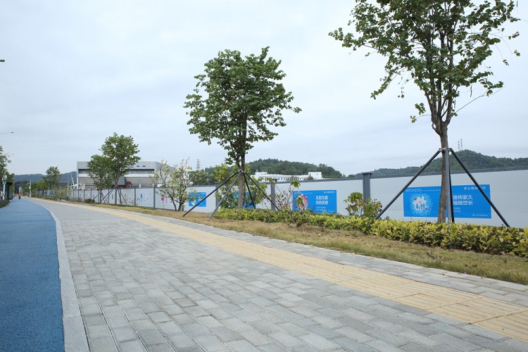 工地建筑圍擋材質(zhì)大比拼，圍擋行業(yè)廠家哪家強(qiáng)
